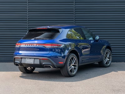 2026 Porsche Macan Base