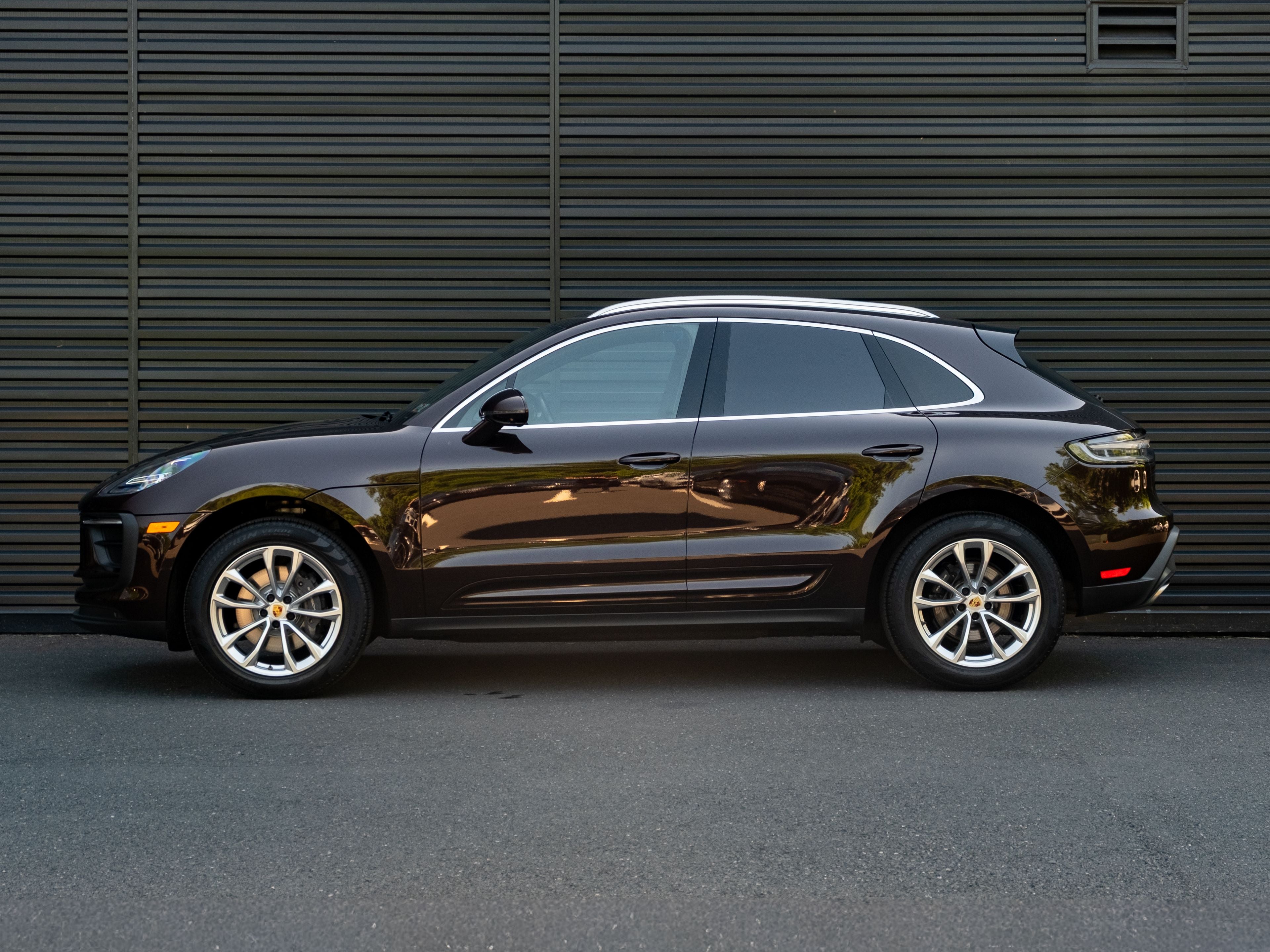 2022 Porsche Macan Base