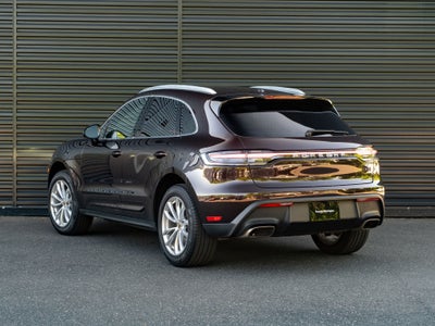 2022 Porsche Macan Base