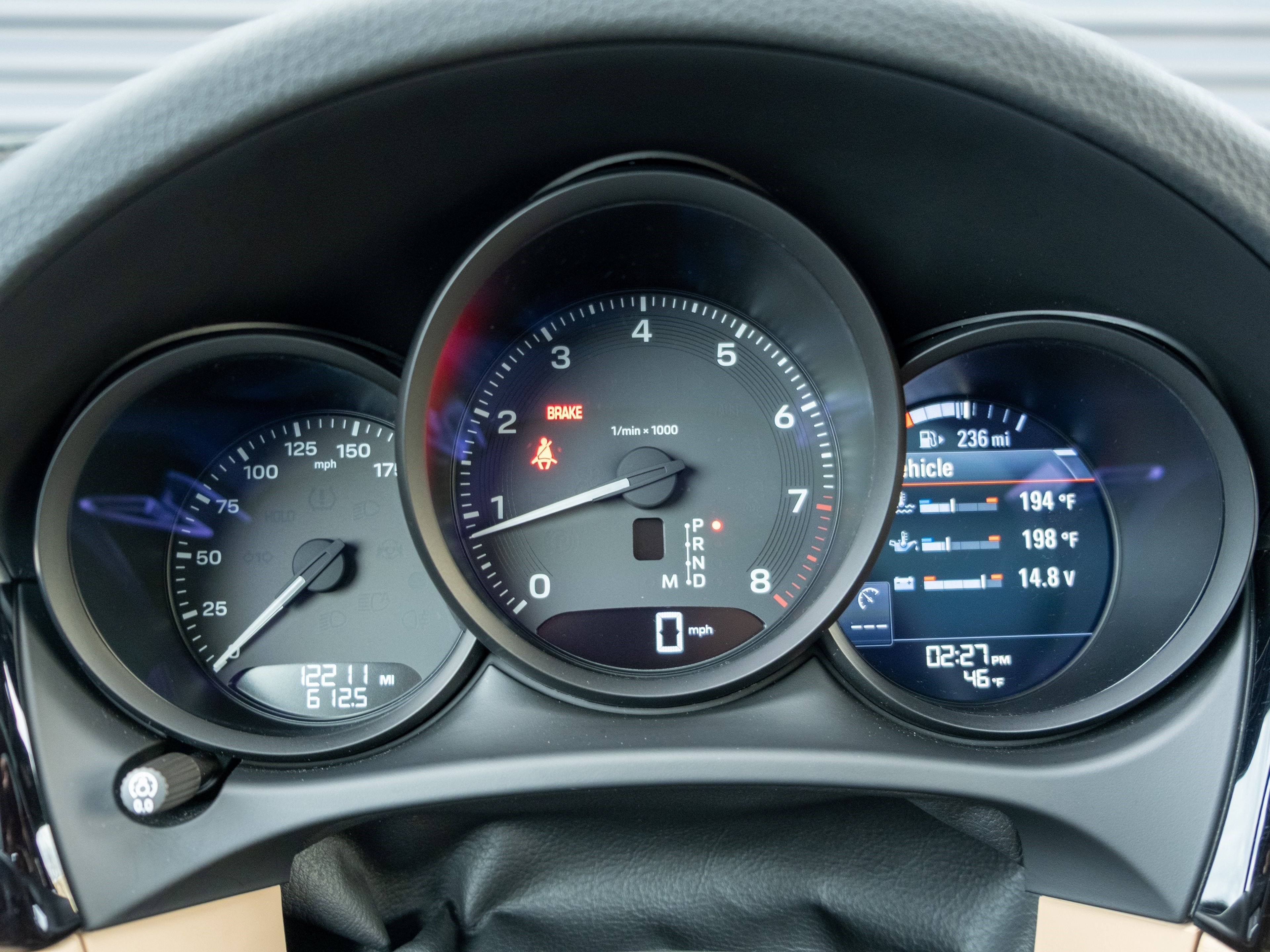 2023 Porsche Macan Base