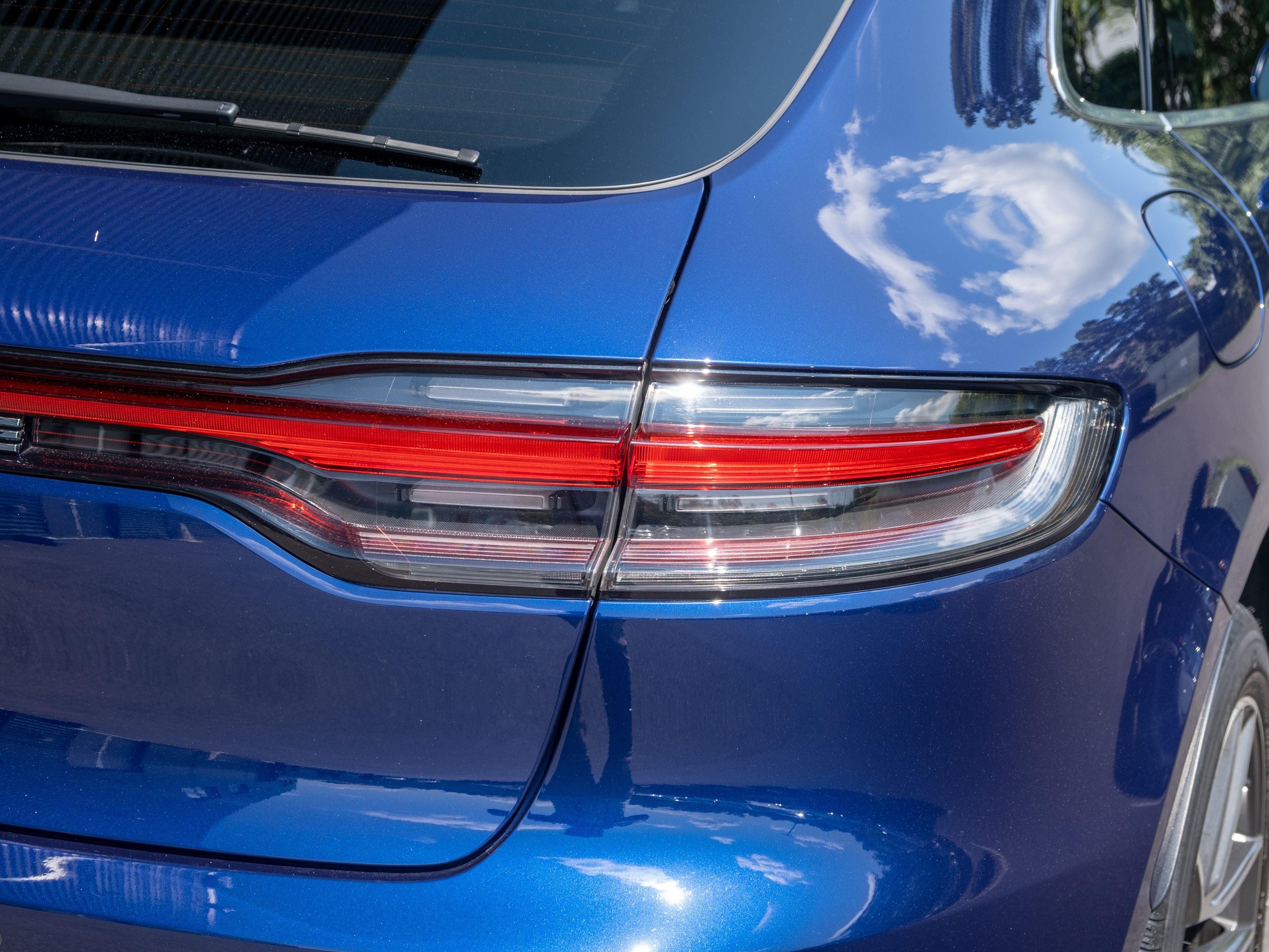 2024 Porsche Macan Base