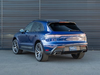 2024 Porsche Macan Base