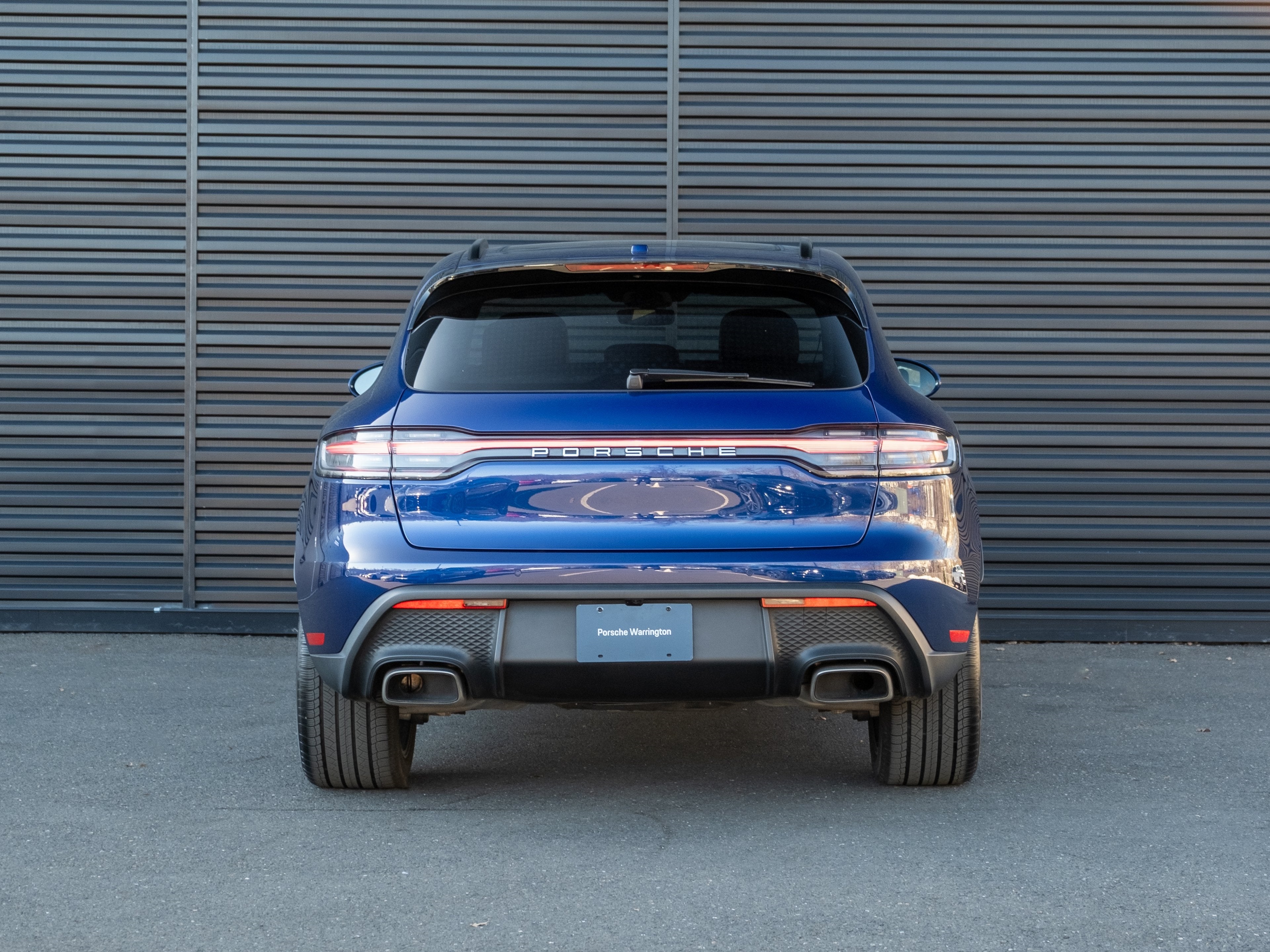 2024 Porsche Macan Base
