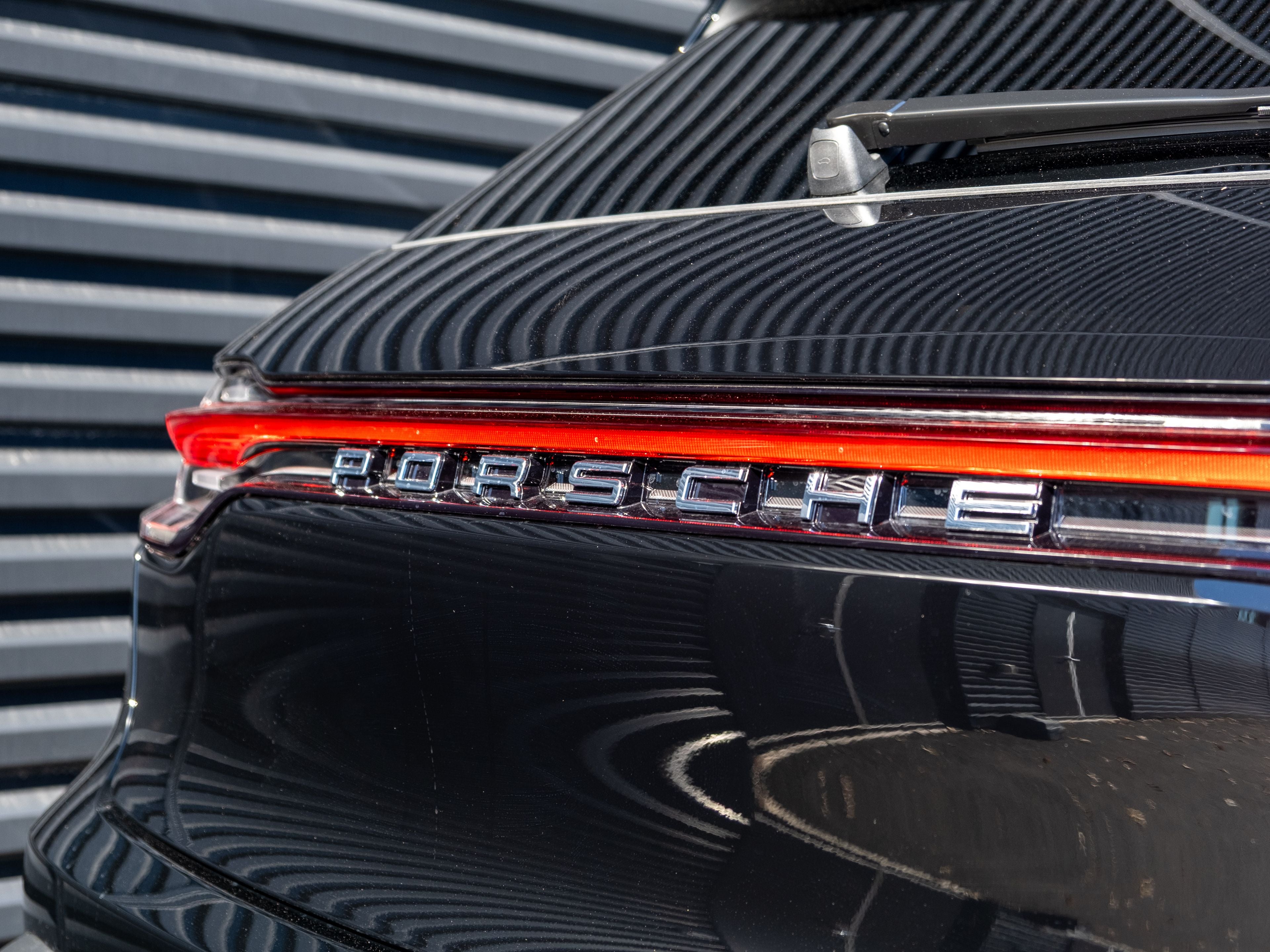 2026 Porsche Macan Base
