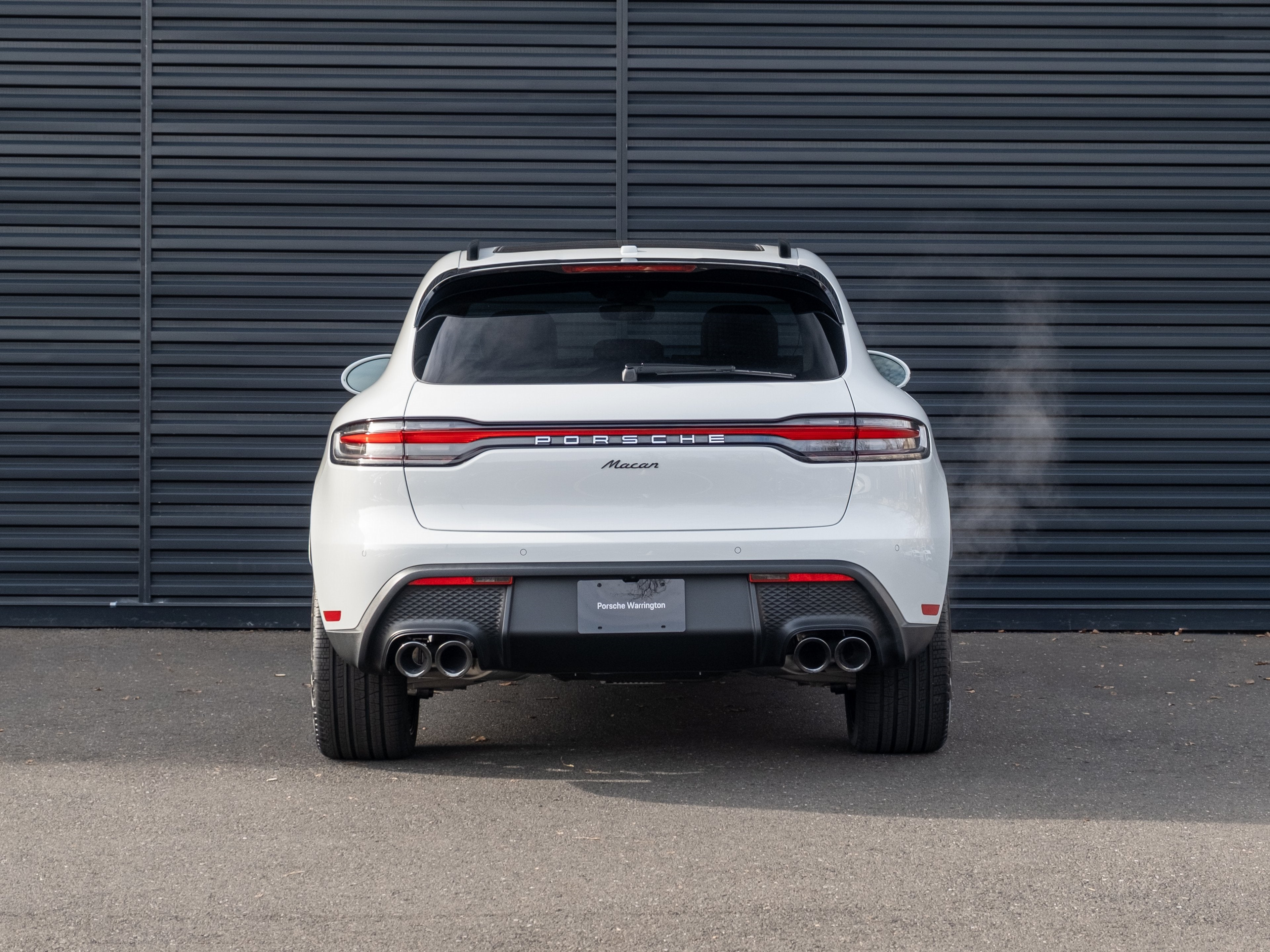 2026 Porsche Macan Base