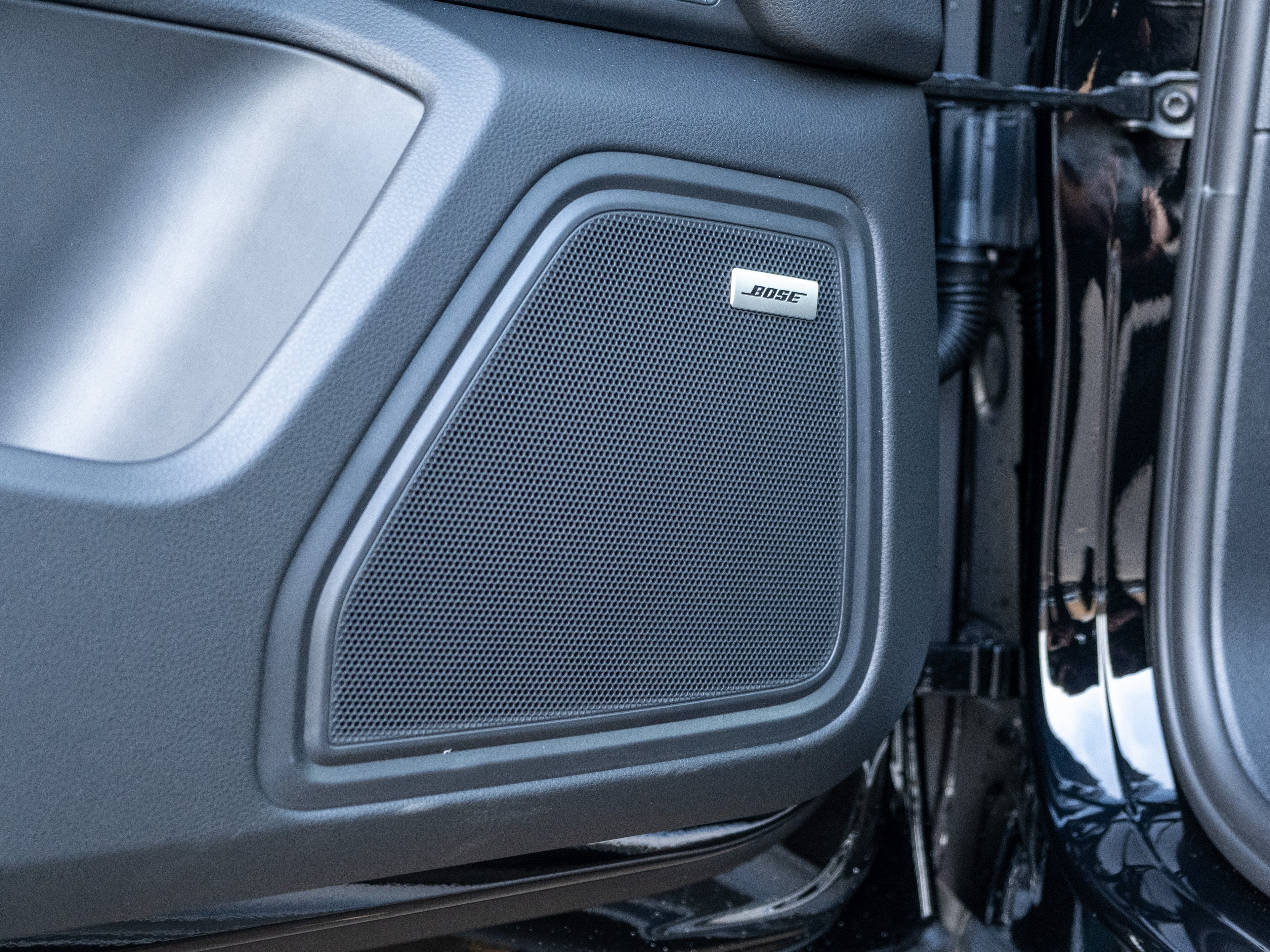 2026 Porsche Macan T