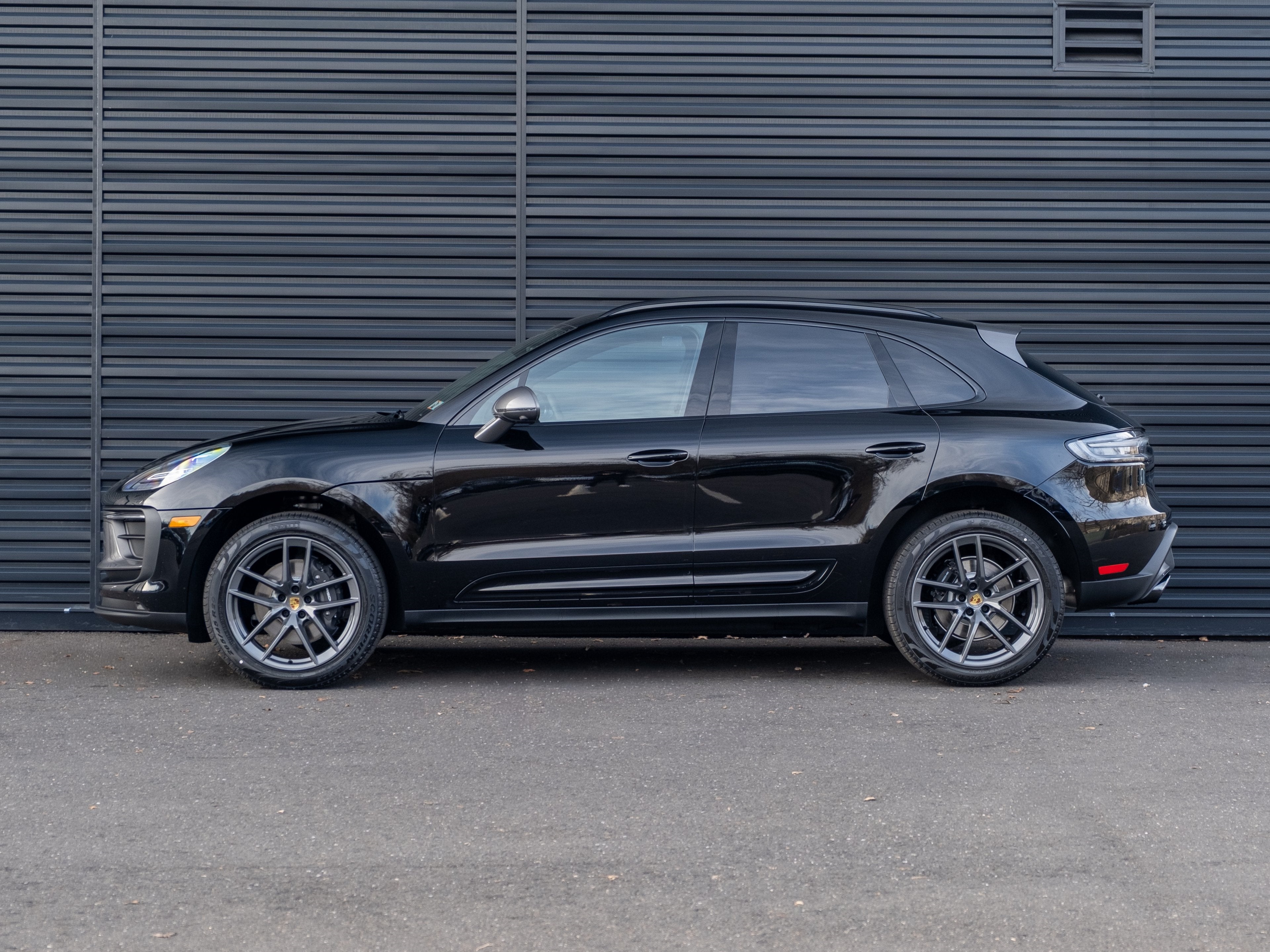 2026 Porsche Macan T