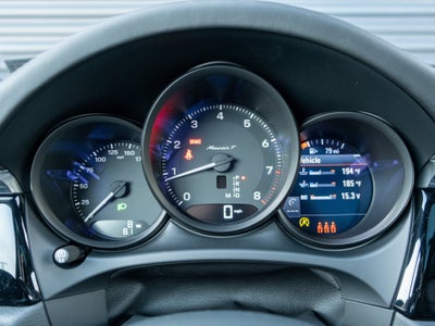 2026 Porsche Macan T