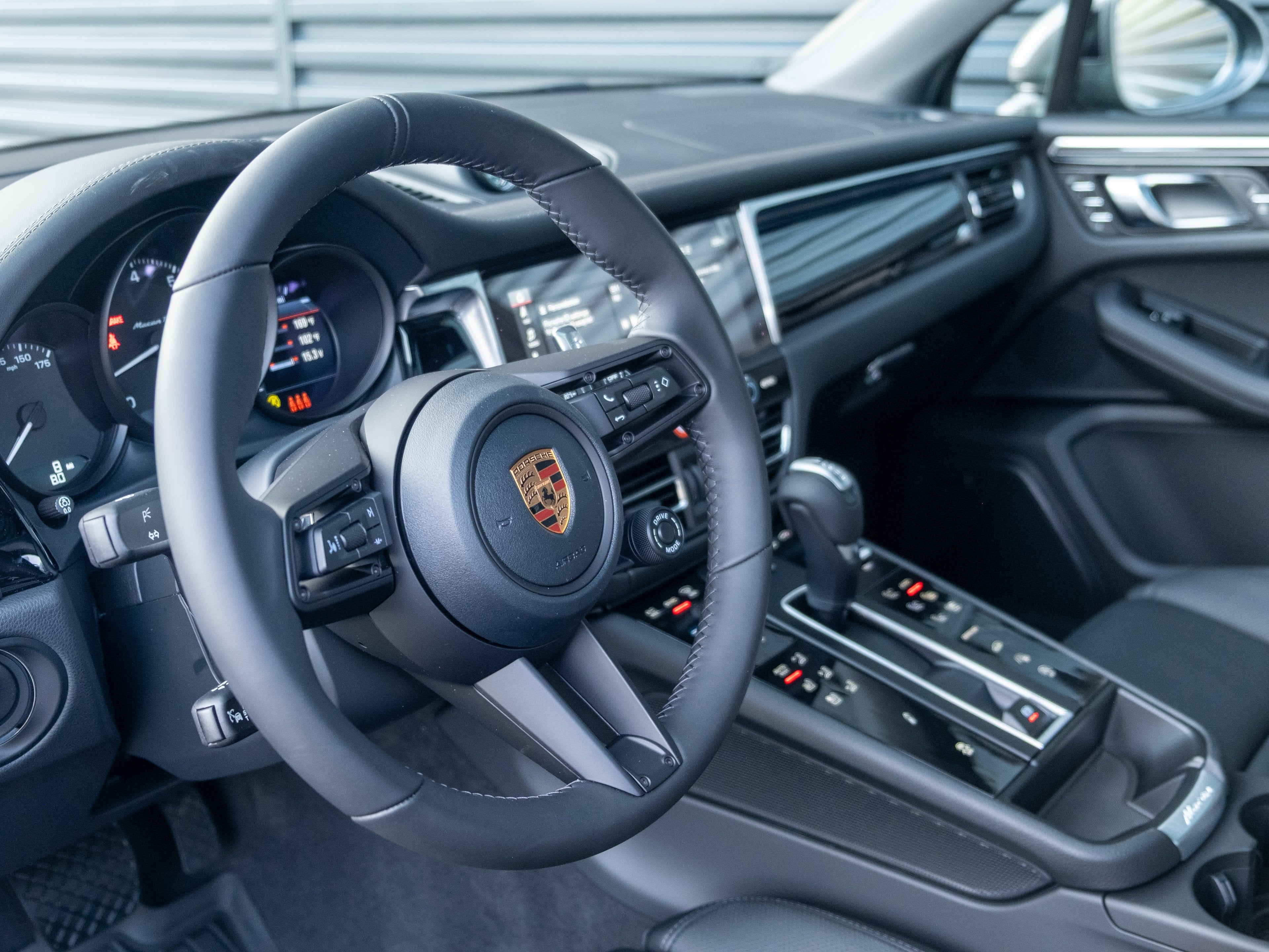 2026 Porsche Macan T