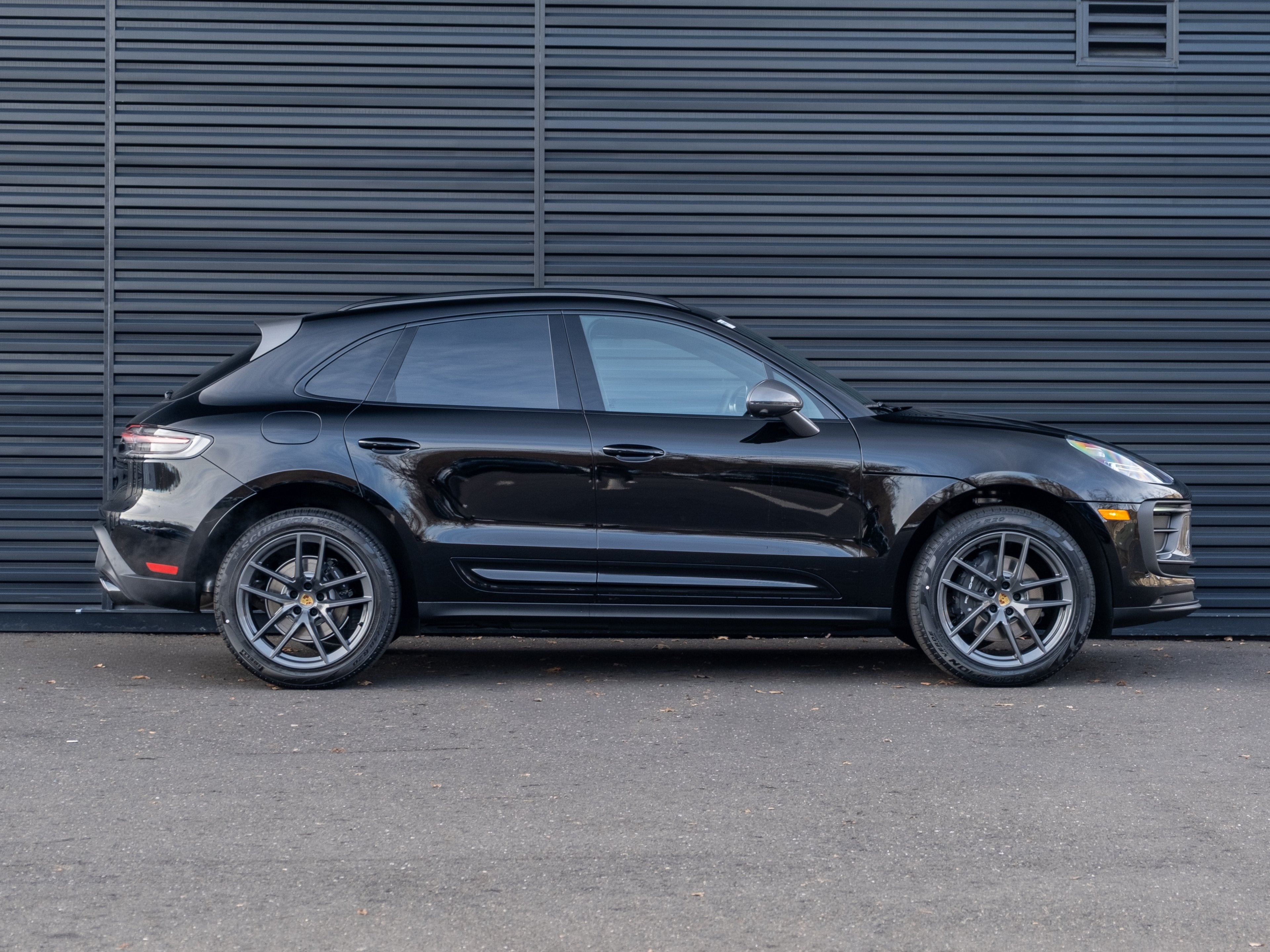 2026 Porsche Macan T