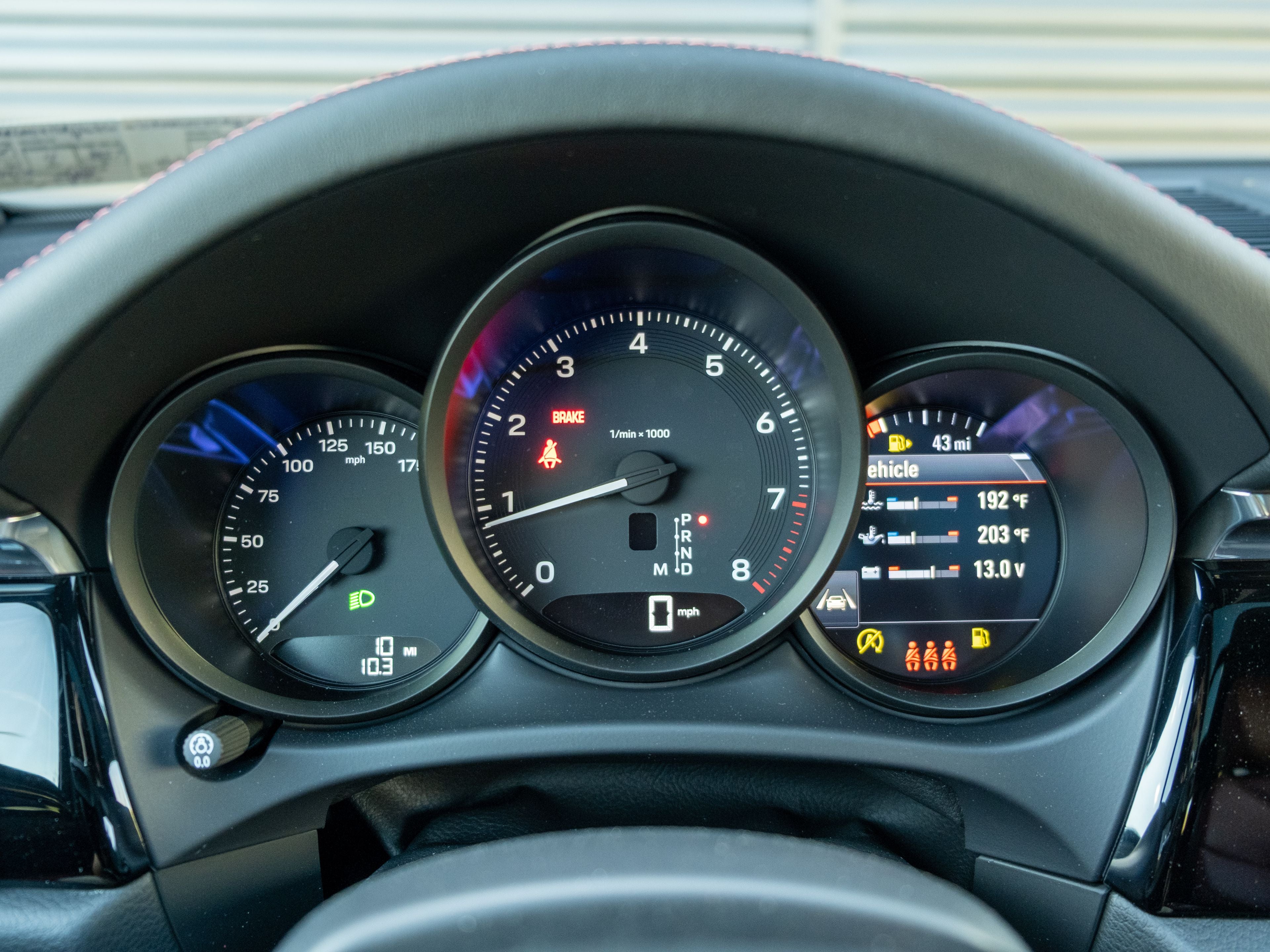 2026 Porsche Macan Base