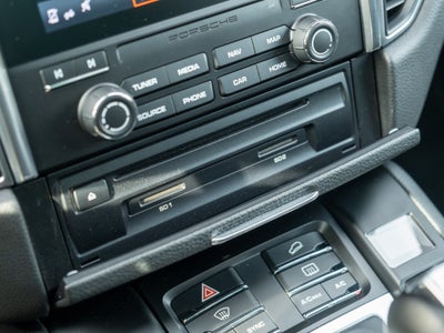 2018 Porsche Macan Base