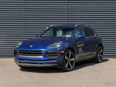 2022 Porsche Macan Base