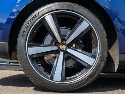 2022 Porsche Macan Base