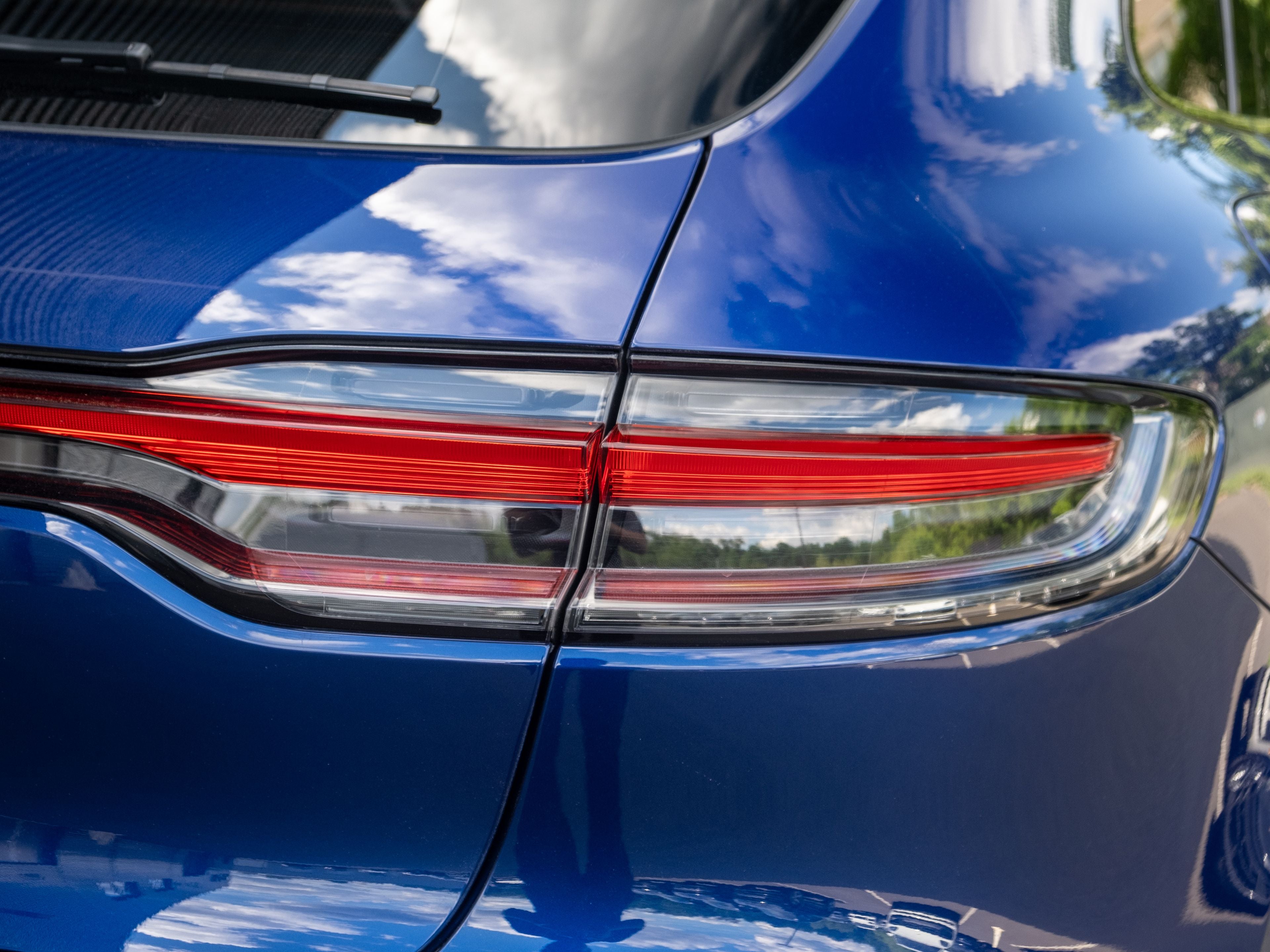 2024 Porsche Macan Base
