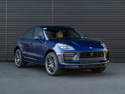 2026 Porsche Macan Base