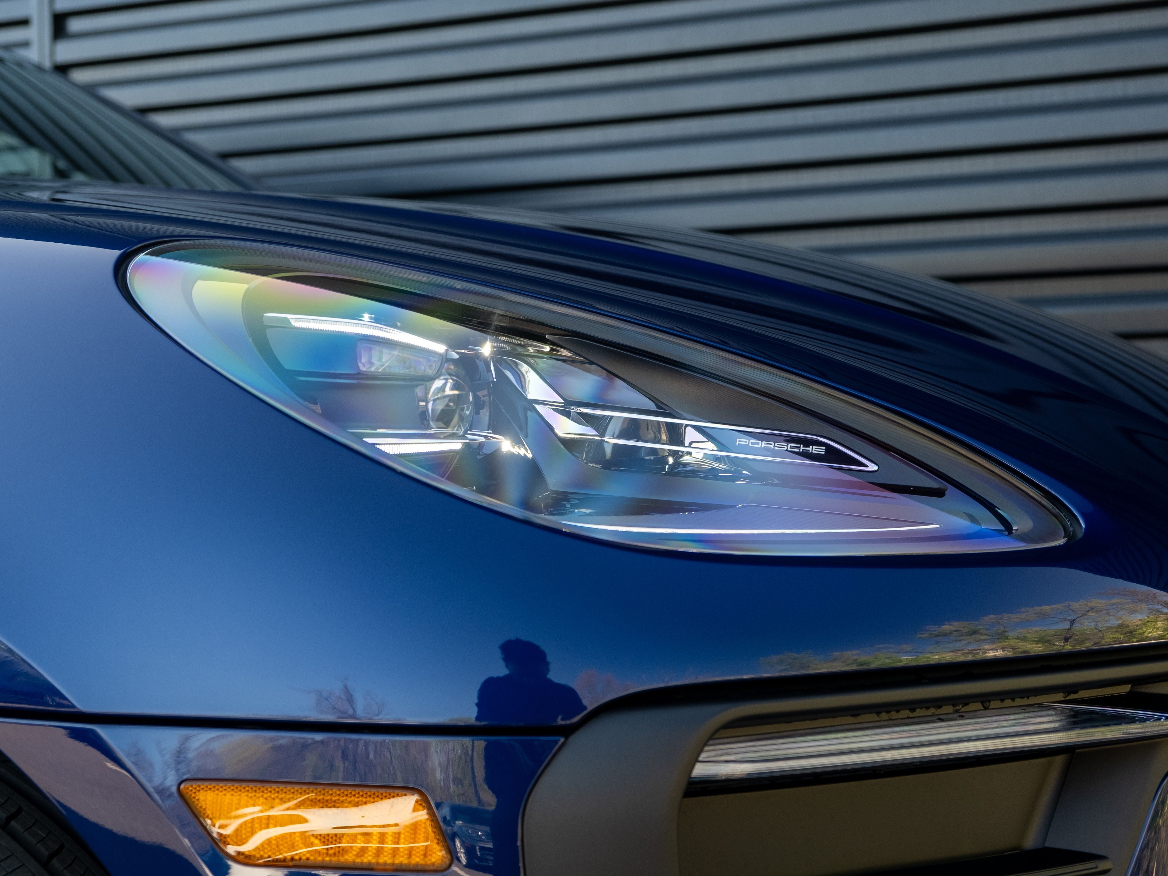 2026 Porsche Macan Base