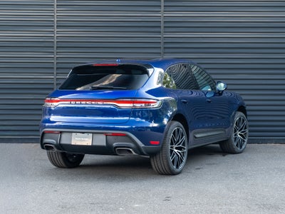 2026 Porsche Macan Base