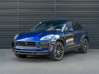 2026 Porsche Macan Base