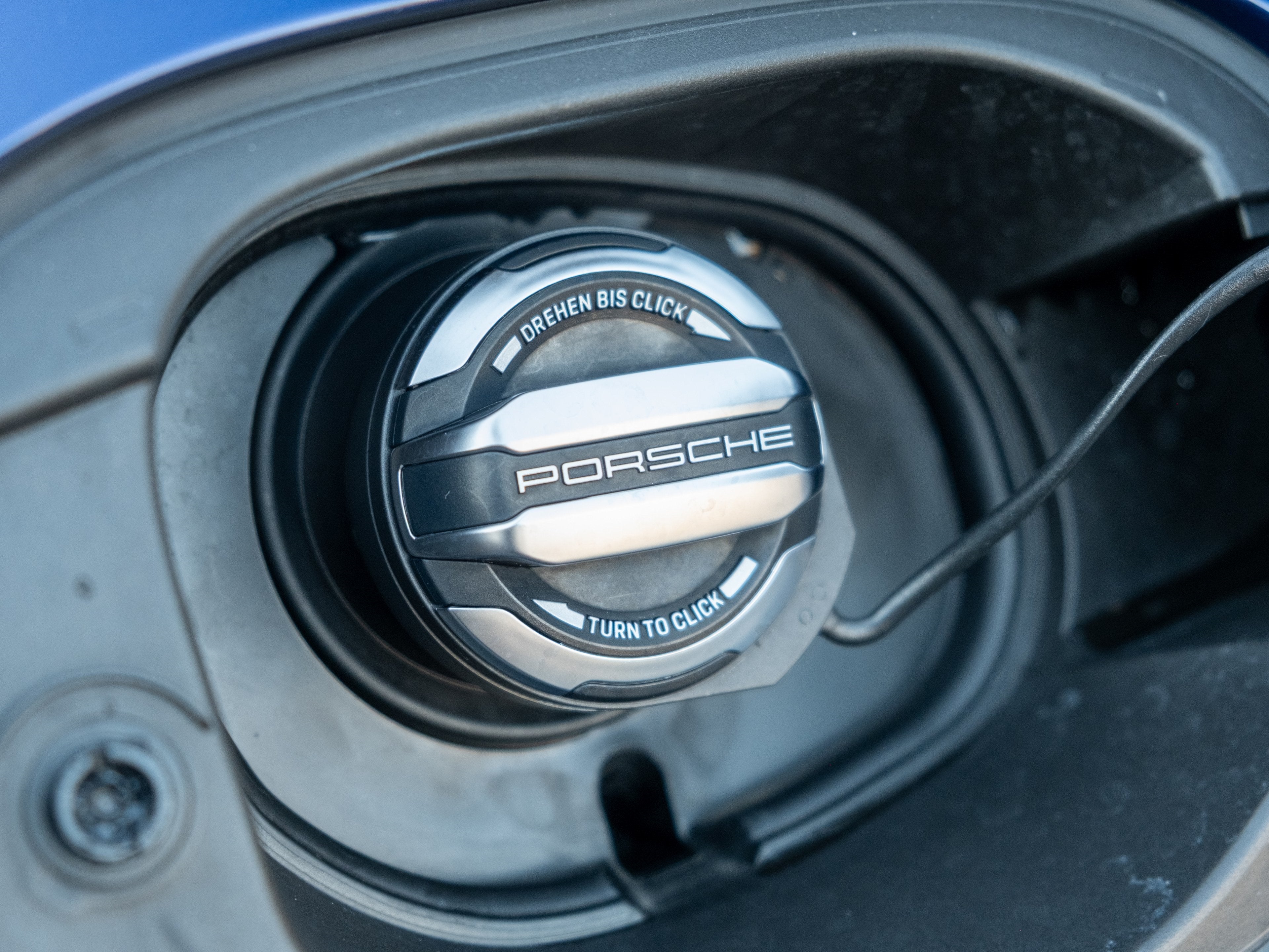 2023 Porsche Macan Base