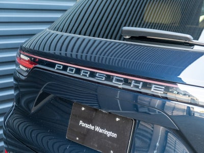 2023 Porsche Cayenne Base