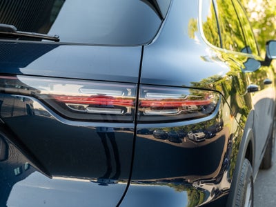 2023 Porsche Cayenne Base