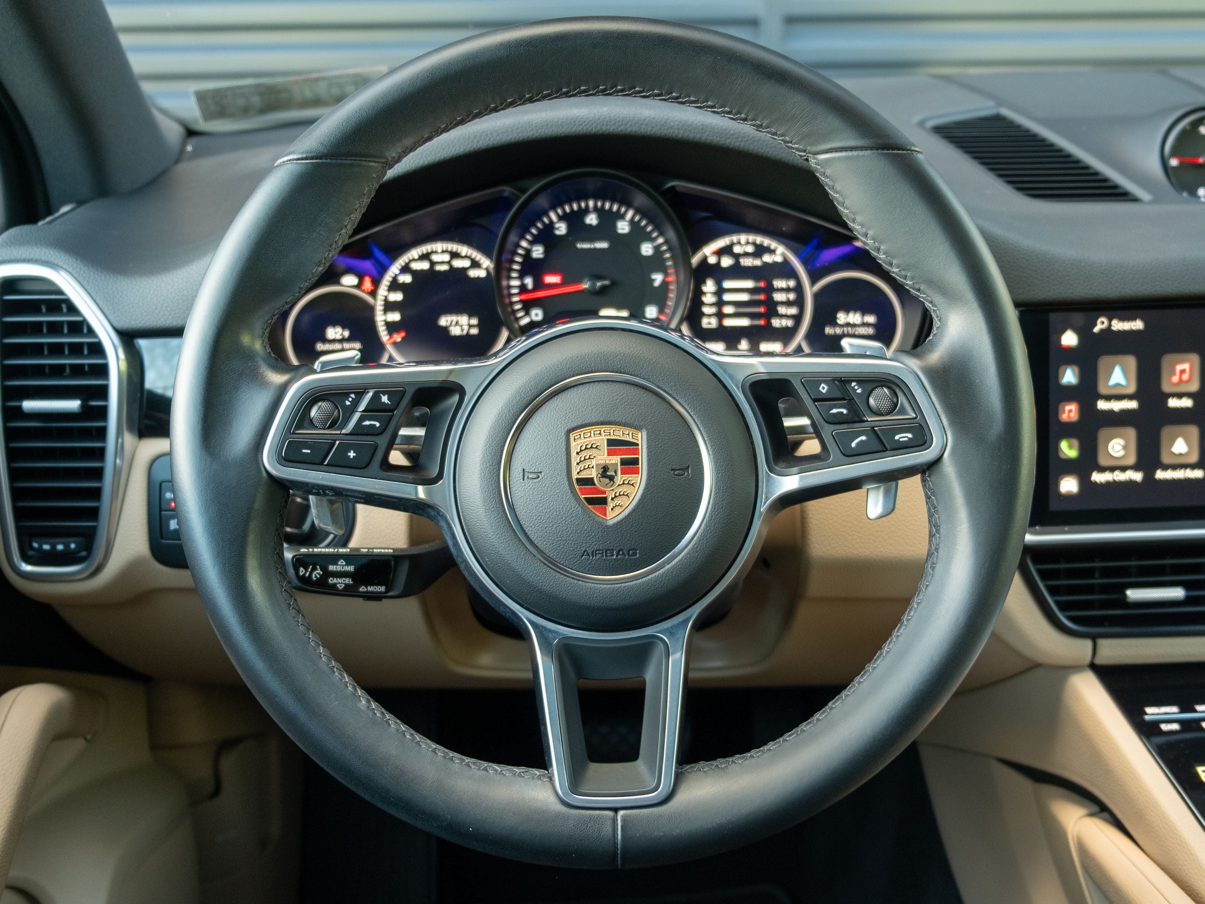 2023 Porsche Cayenne Base
