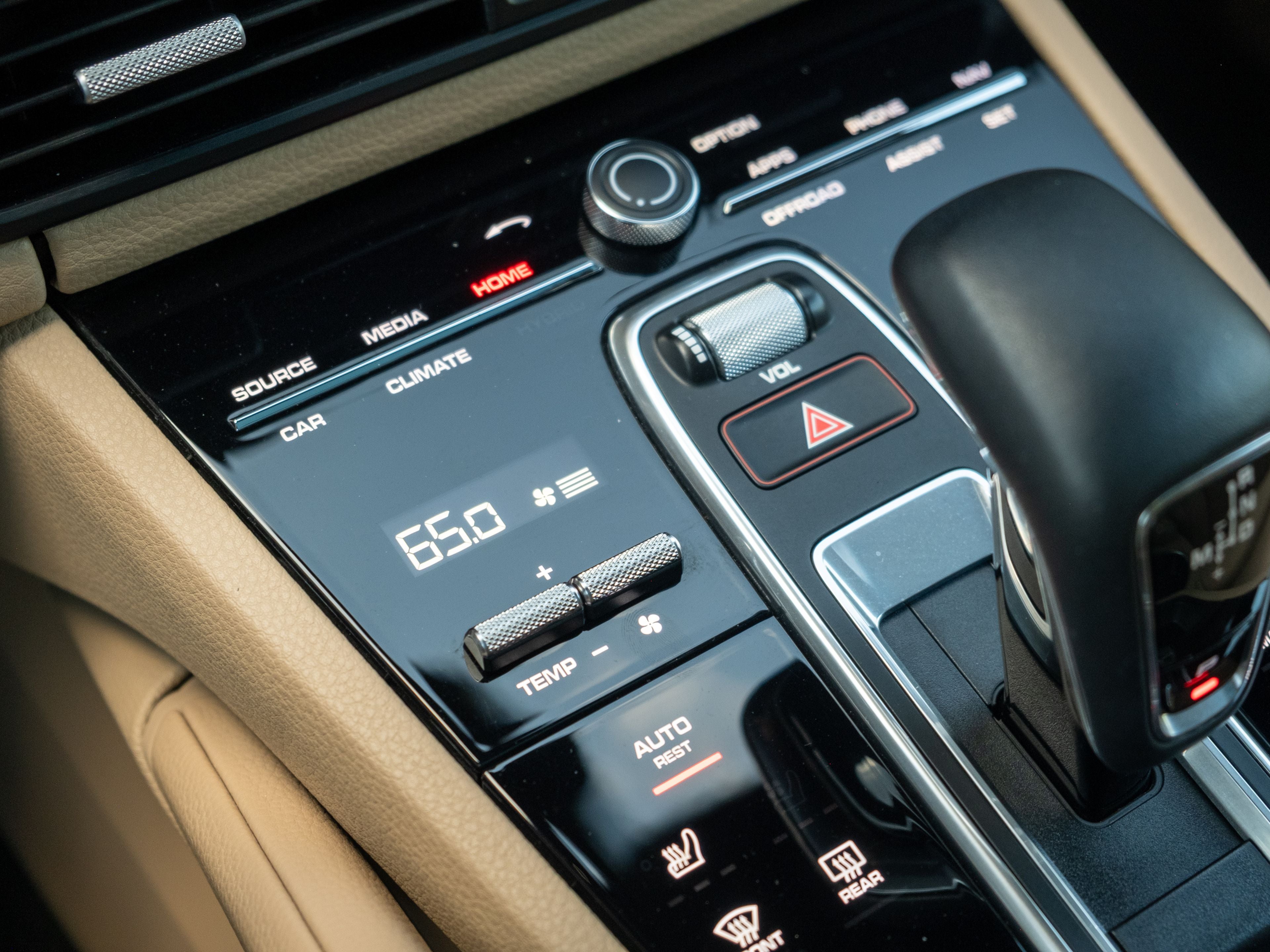2023 Porsche Cayenne Base