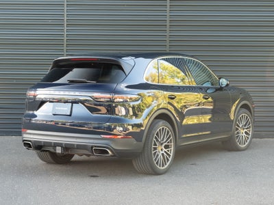 2023 Porsche Cayenne Base