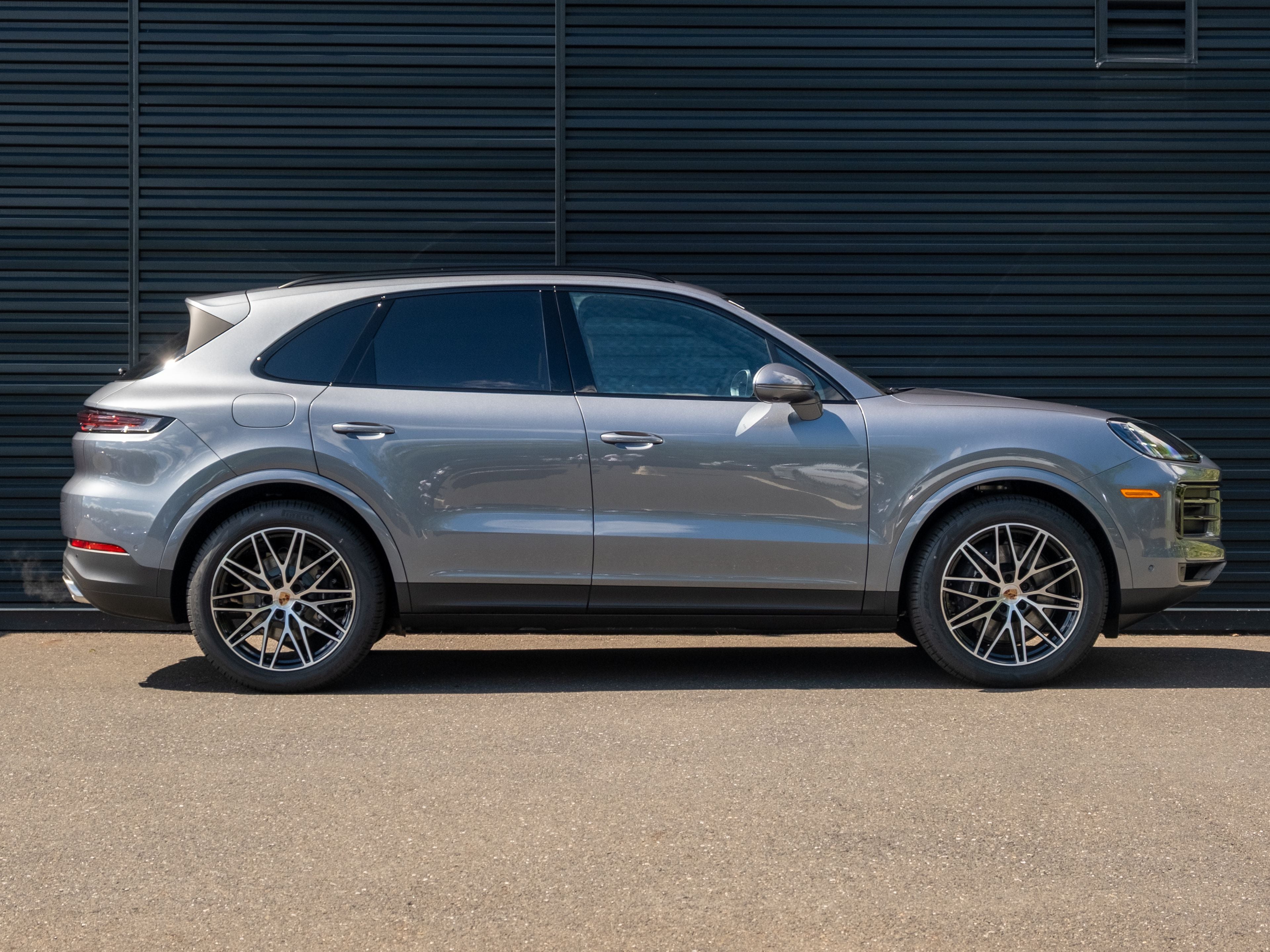 2026 Porsche Cayenne Base