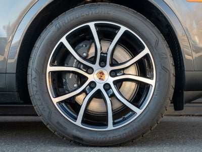 2026 Porsche Cayenne Base
