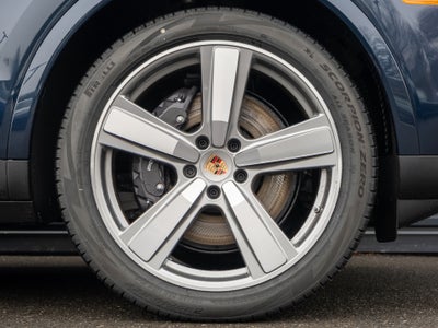 2026 Porsche Cayenne Base