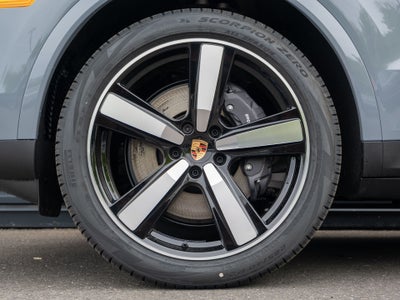 2026 Porsche Cayenne Base