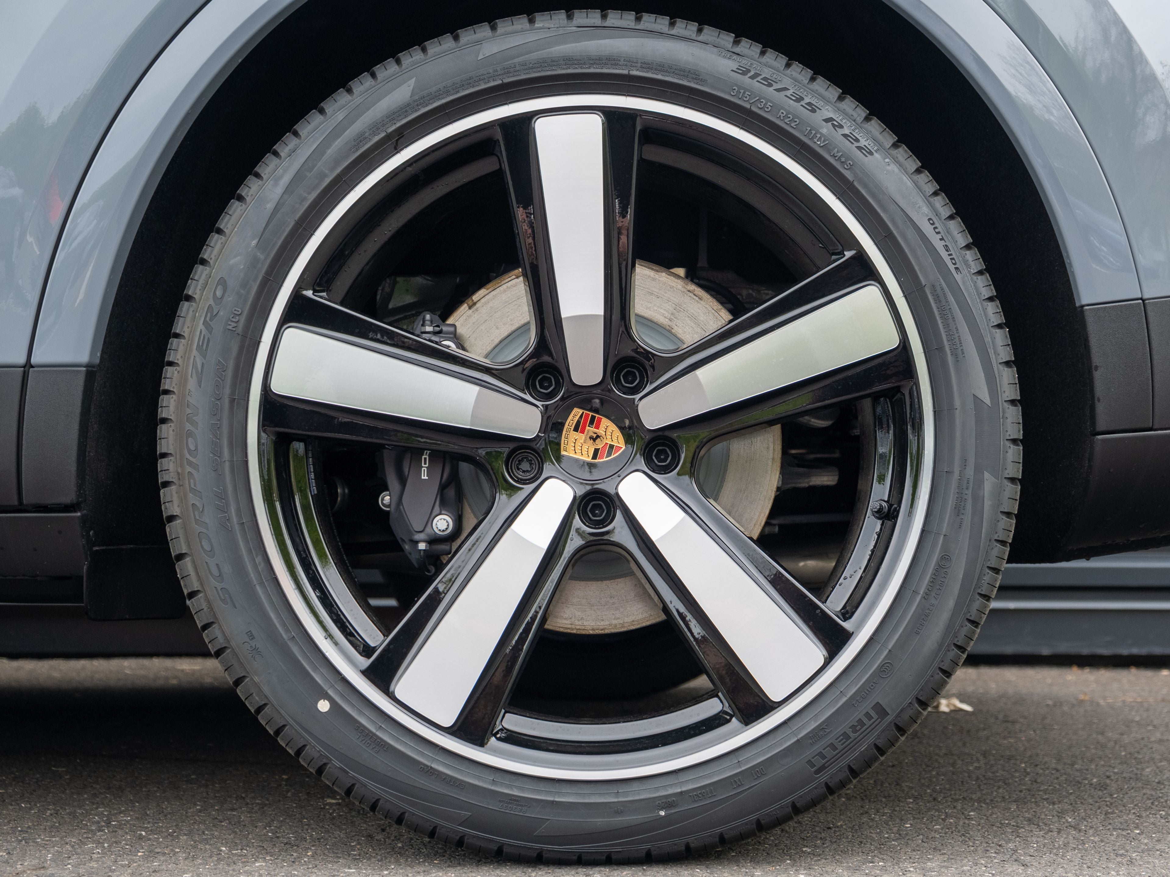 2026 Porsche Cayenne Base