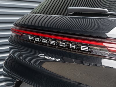 2024 Porsche Cayenne Base