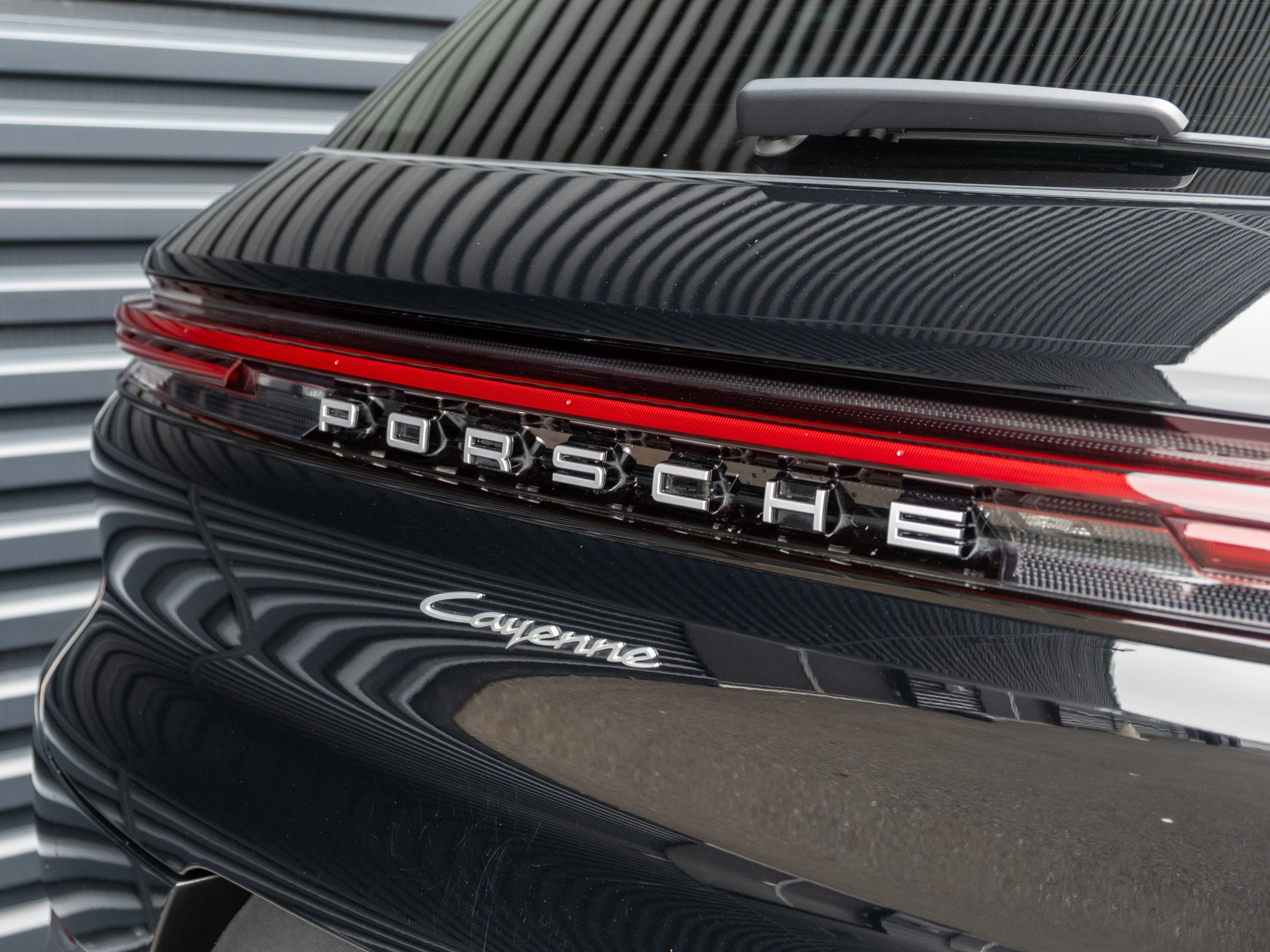 2024 Porsche Cayenne Base