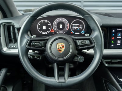 2024 Porsche Cayenne Base