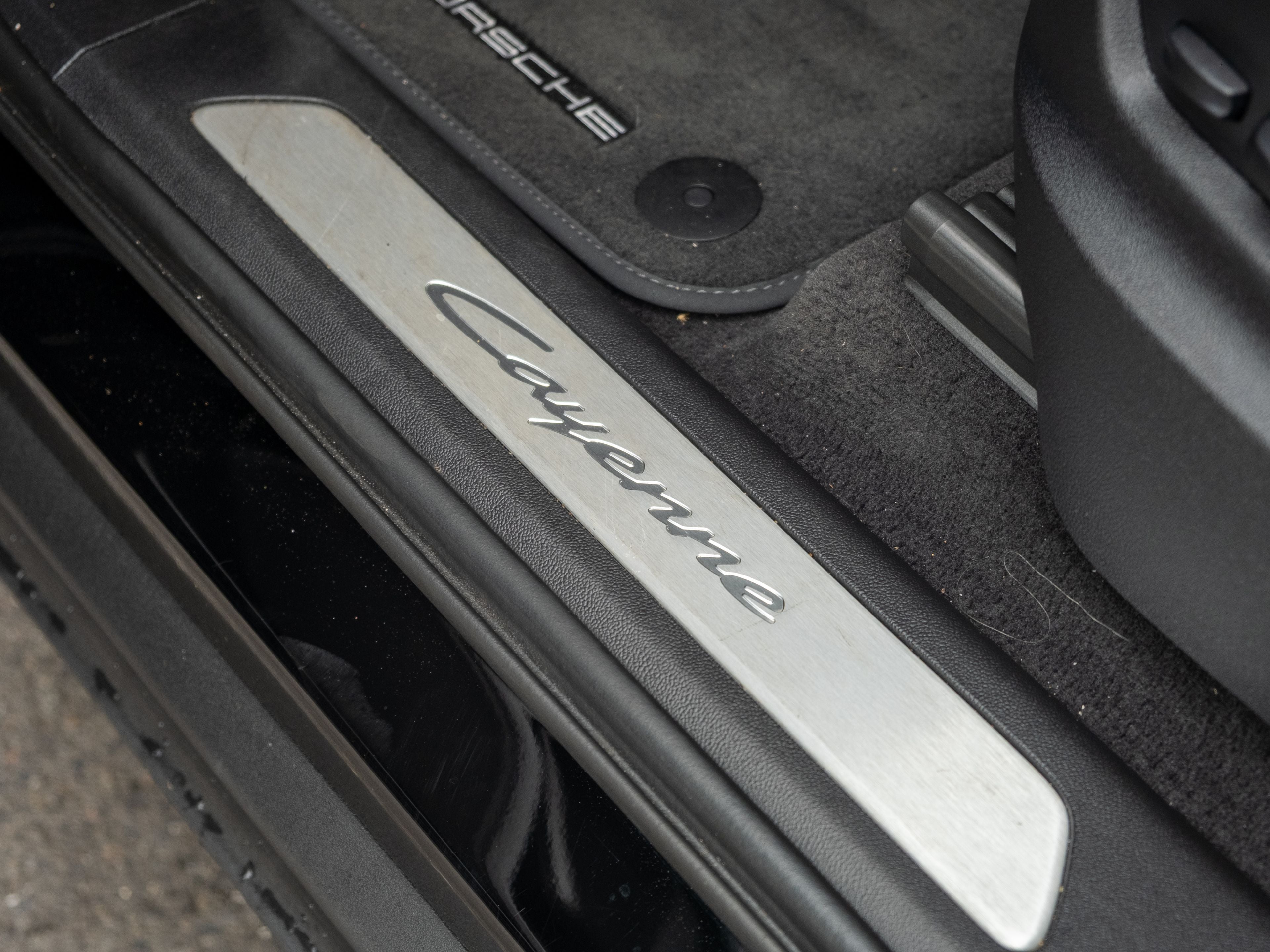 2024 Porsche Cayenne Base