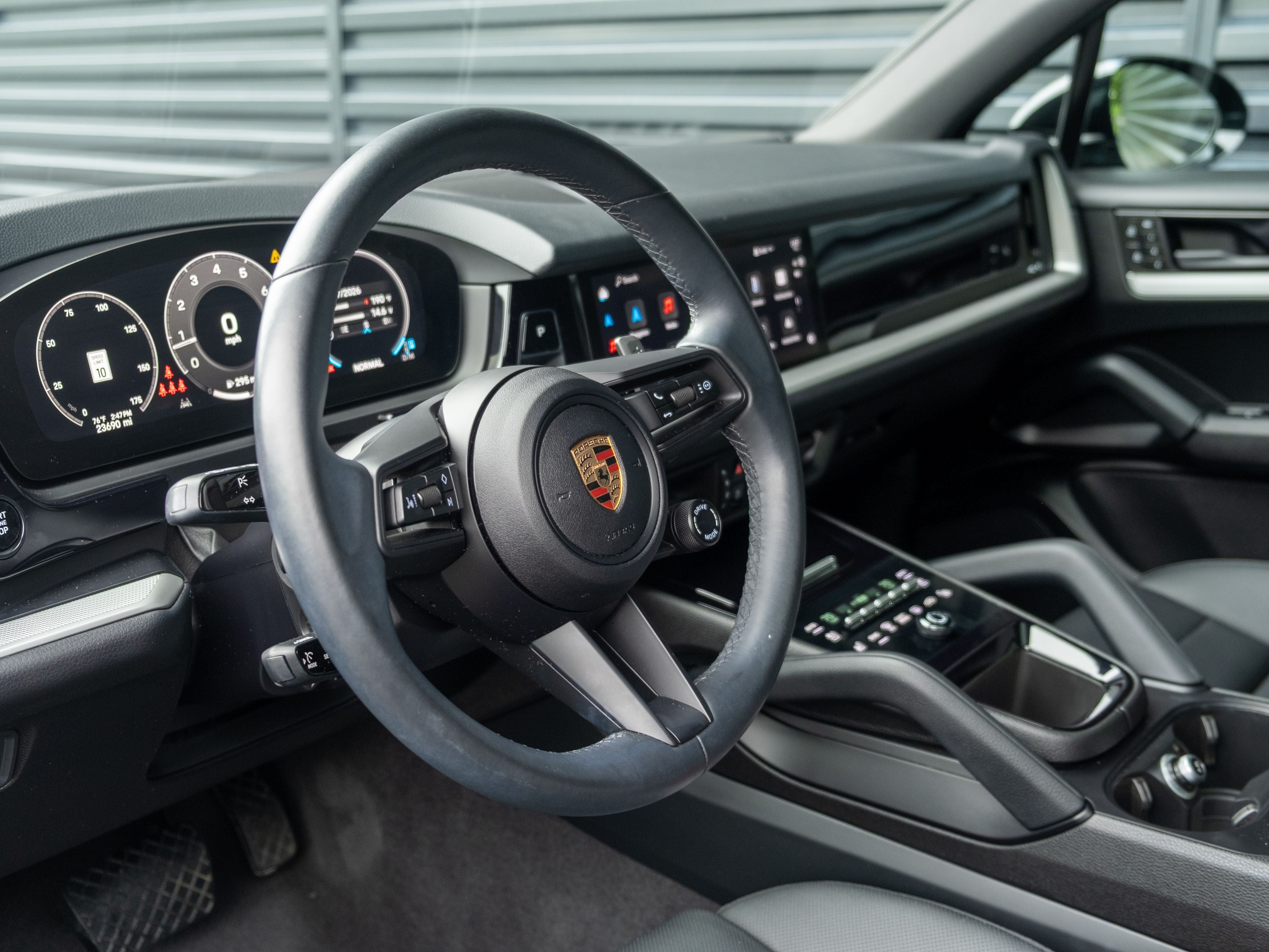 2024 Porsche Cayenne Base