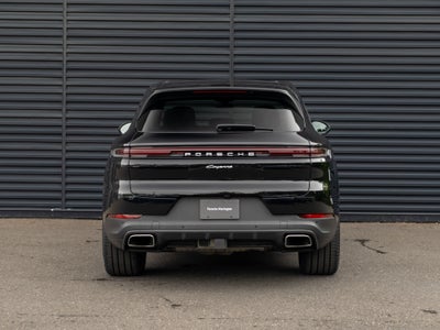 2024 Porsche Cayenne Base