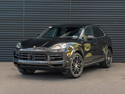 2025 Porsche Cayenne Base