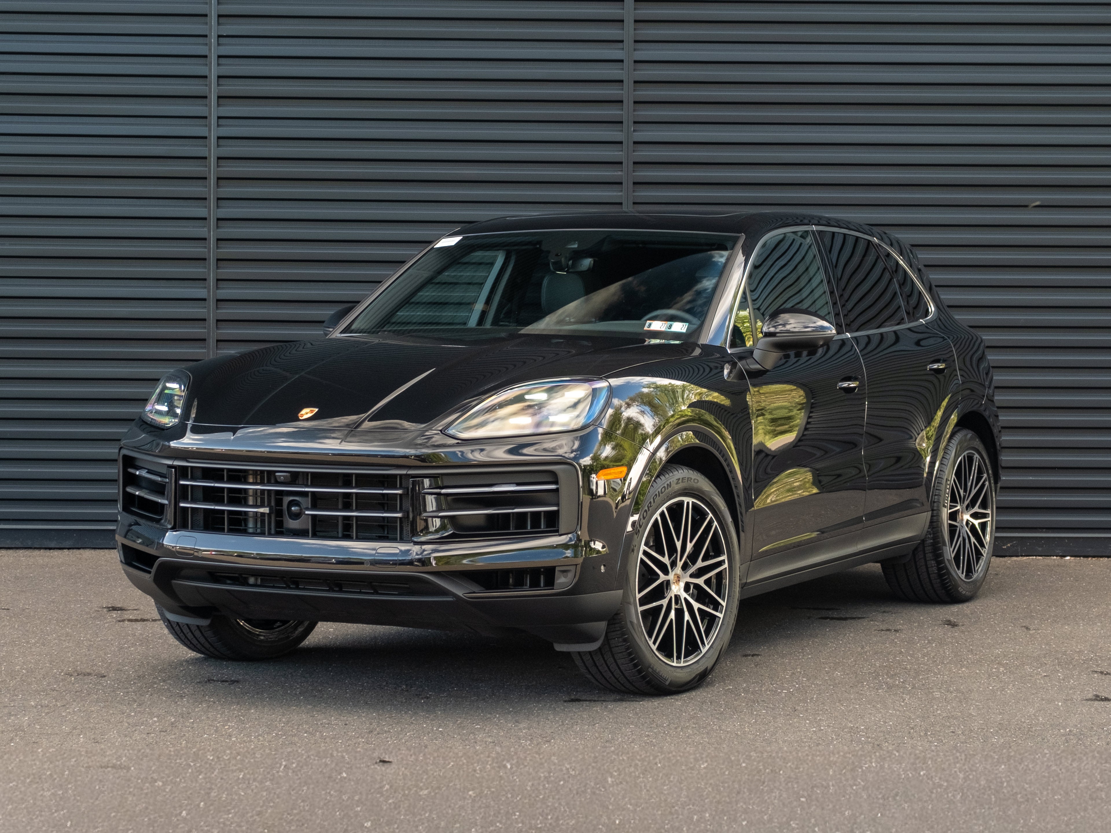 2025 Porsche Cayenne Base