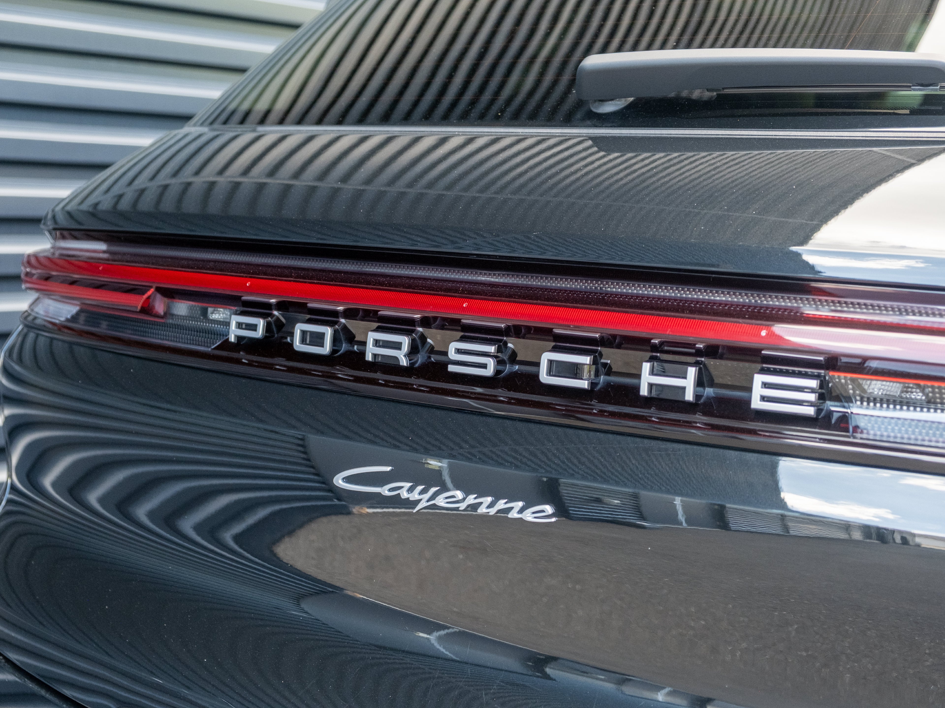 2025 Porsche Cayenne Base