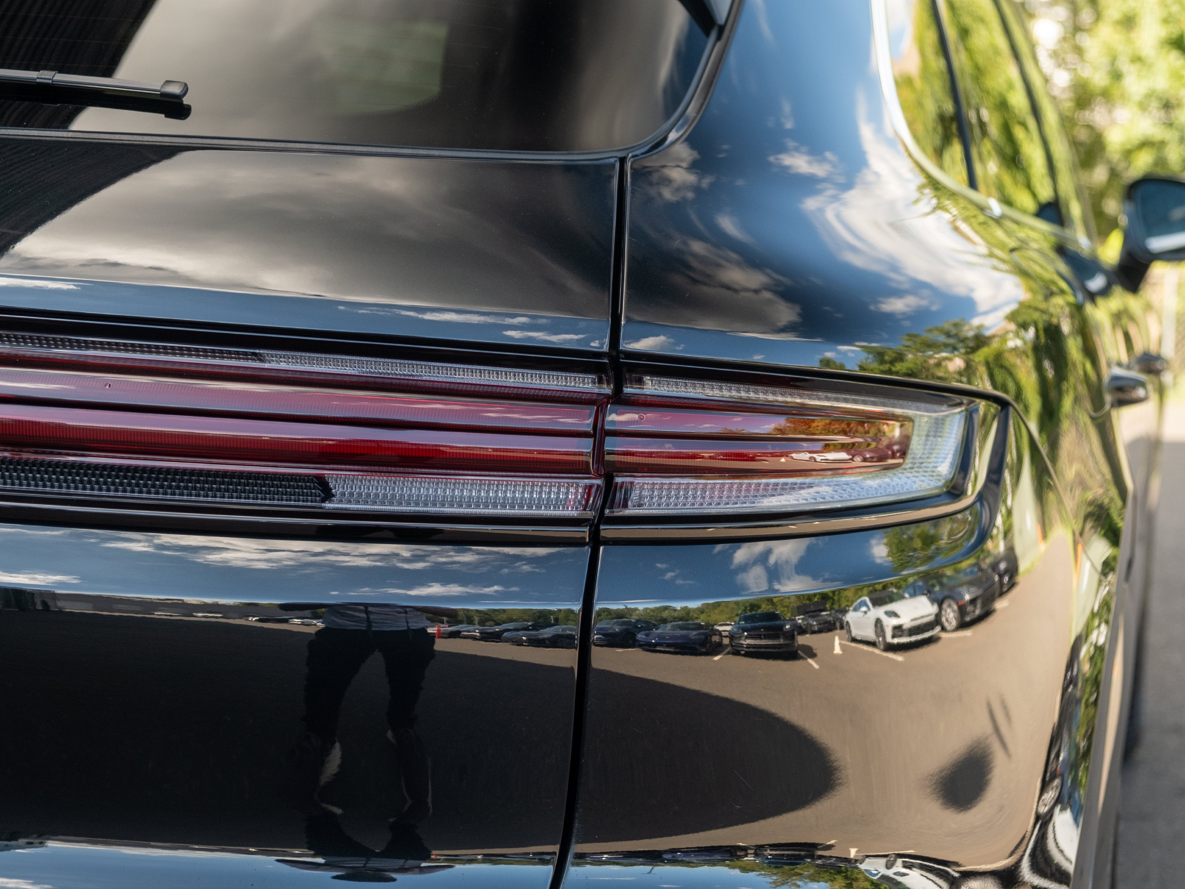2025 Porsche Cayenne Base