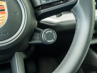 2025 Porsche Cayenne Base