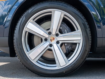 2026 Porsche Cayenne Base