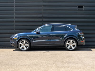 2026 Porsche Cayenne Base