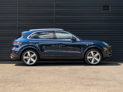 2026 Porsche Cayenne Base