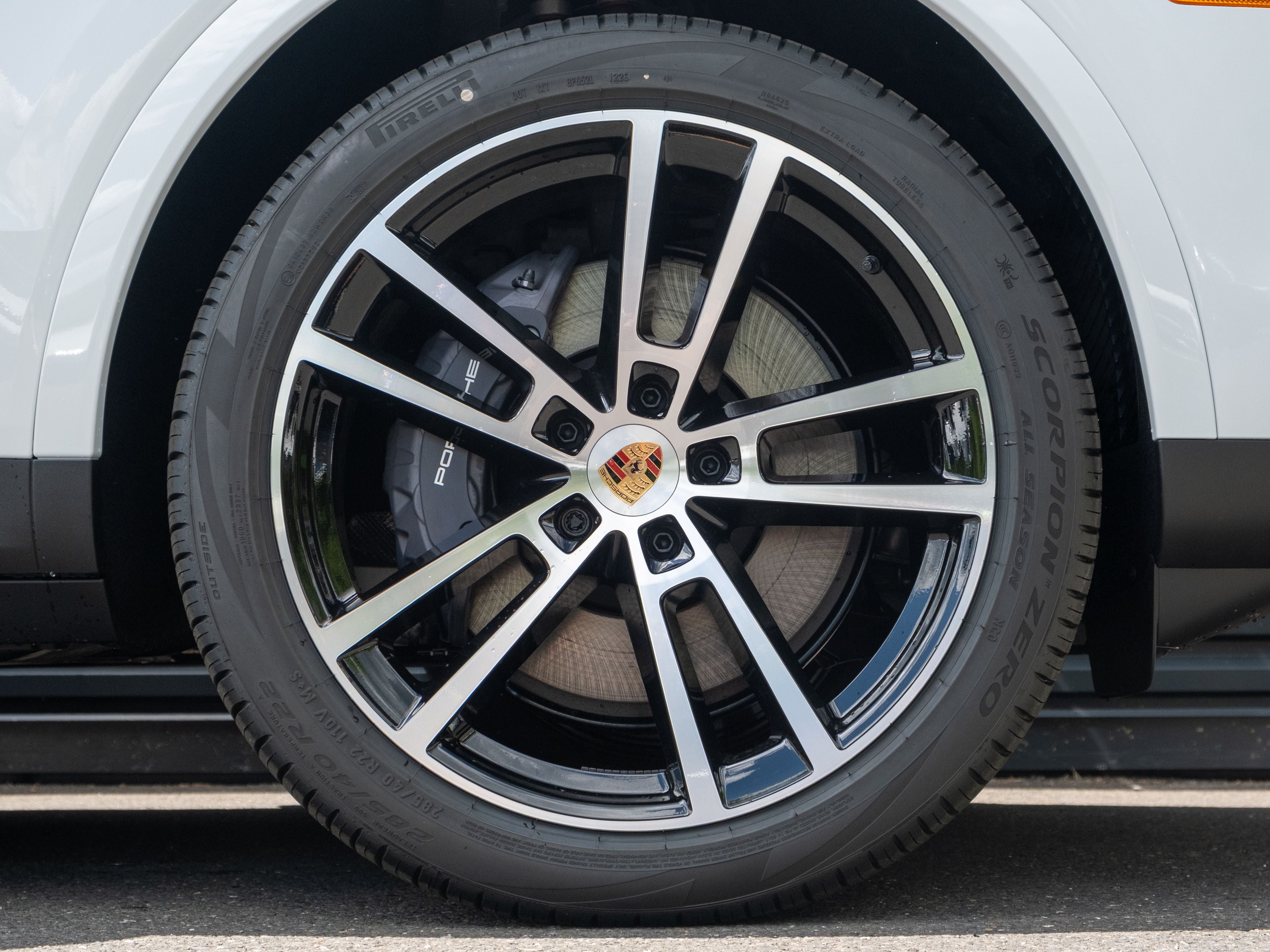 2026 Porsche Cayenne Base