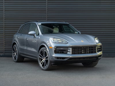 2026 Porsche Cayenne Base